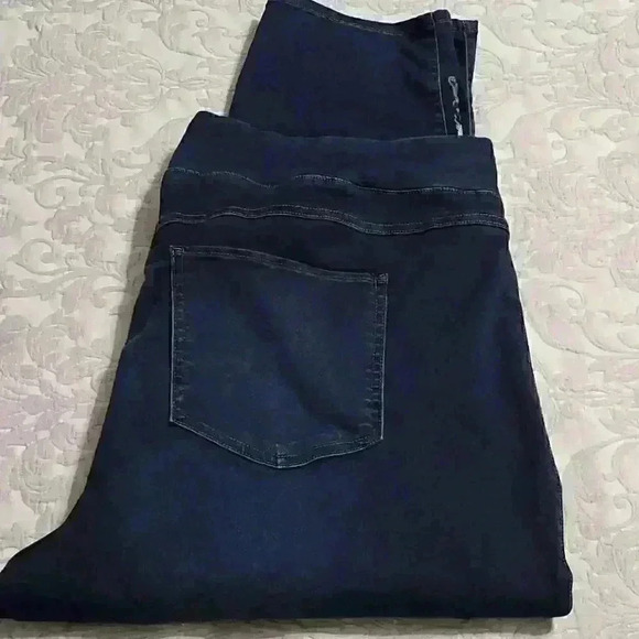 Women's Jeans Plus Size 2XL - Picture 3 of 9